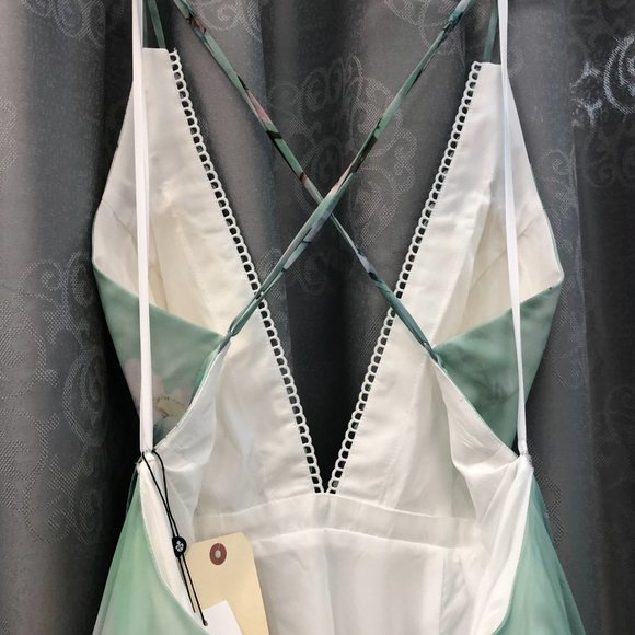 Alyce Sleek Sexy Prom Dress, BACKLESS Size 14, Aline Leg Slit Bridesmaid Formal - Picture 13 of 15